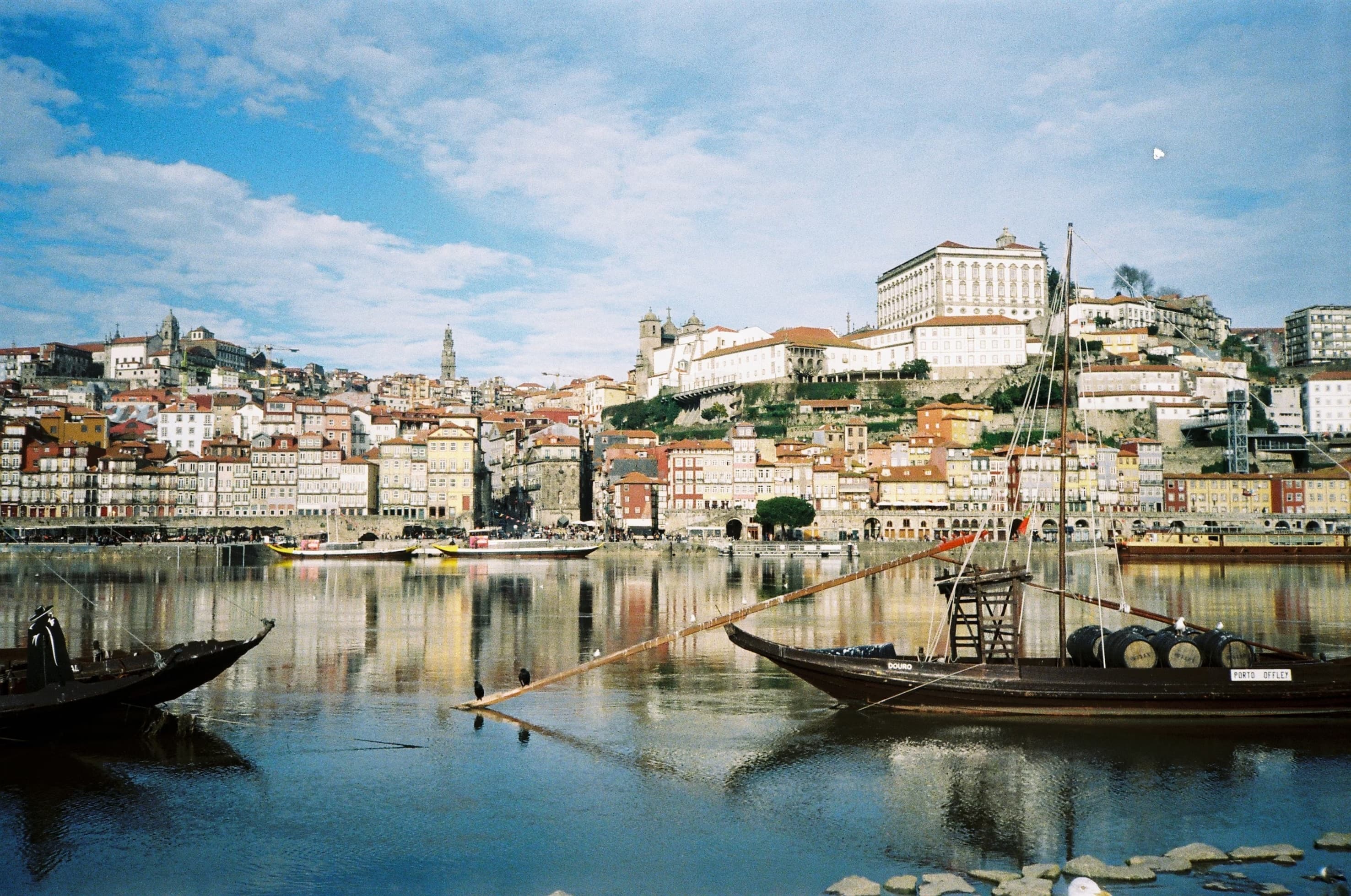 Cover Image for From Golden Visa to Golden Opportunity: Why Fund-Based Investment Is the Smart Route